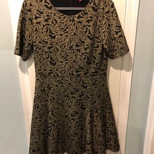 Vince Camuto dress size large